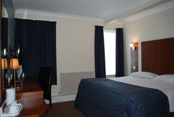 A double room at the Sky Plaza hotel Cardiff airport
